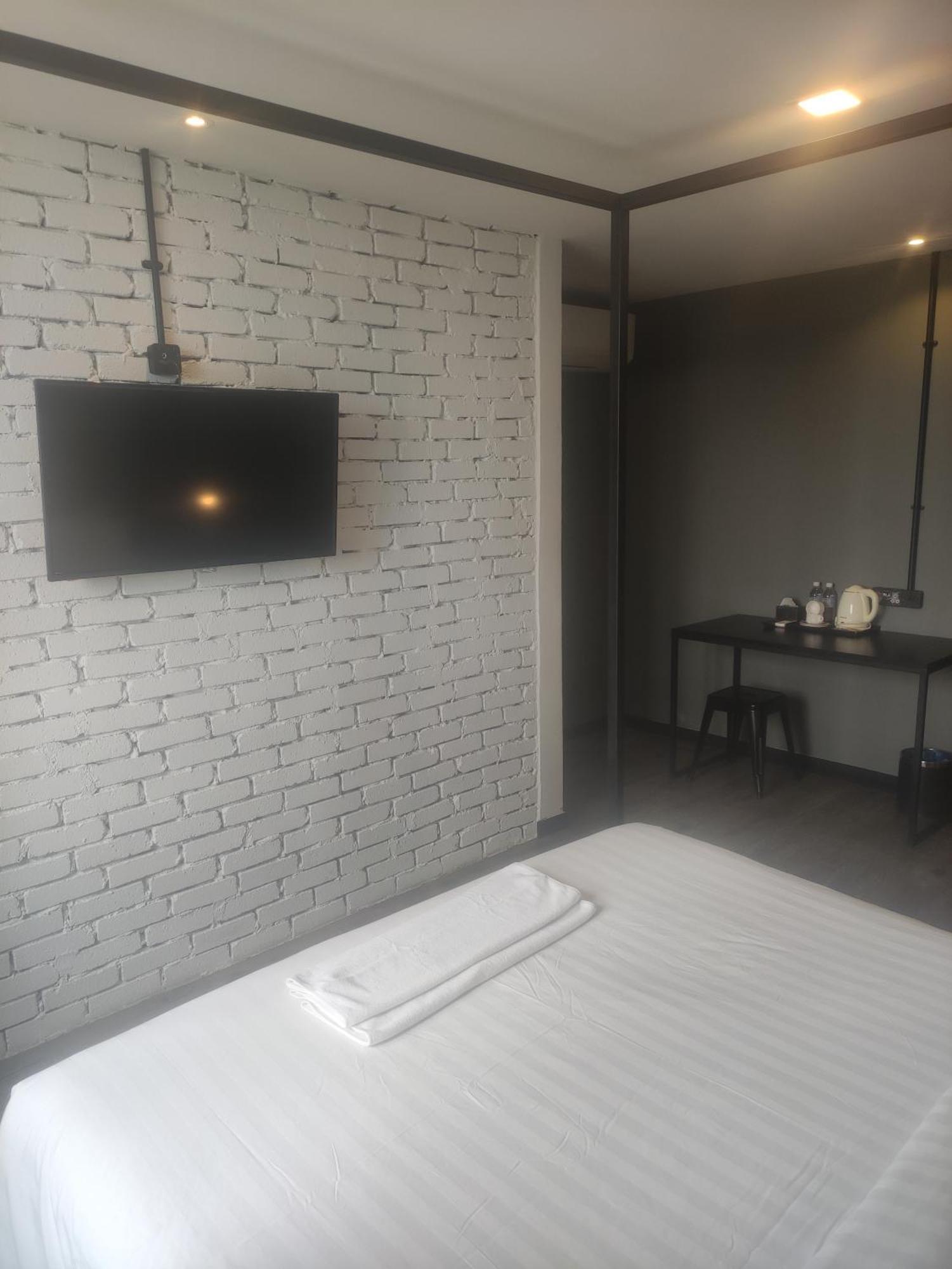 68 Boutique Hotel Ситиаван Экстерьер фото
